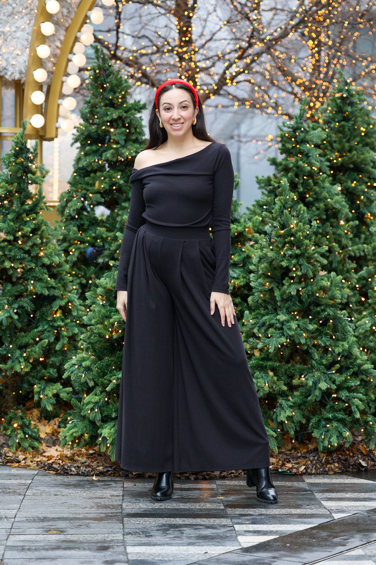 Mia Black Wide Leg Knit Pant