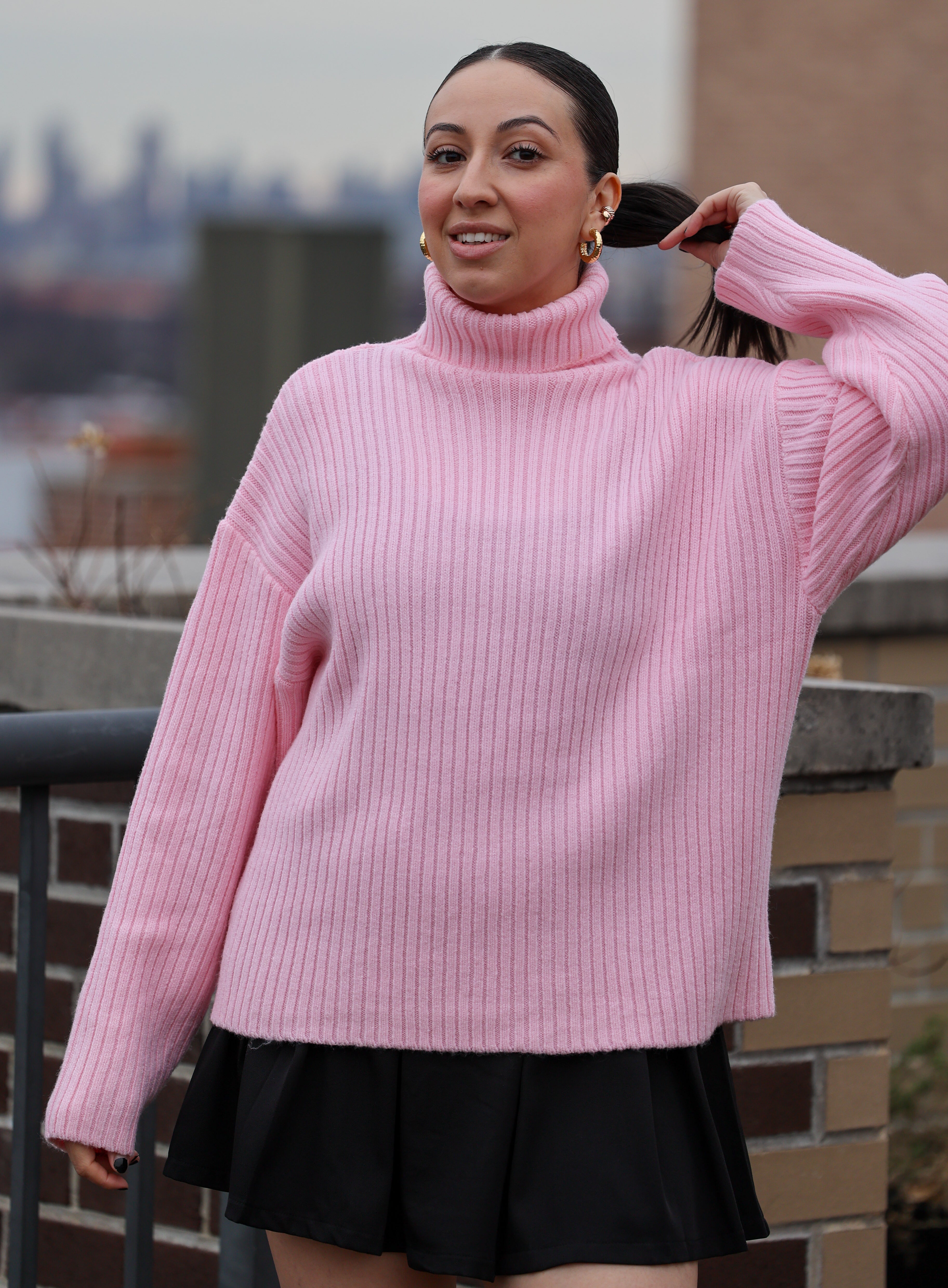 Nicole Oversized Loose Turtle Neck Sweater – On The Glow